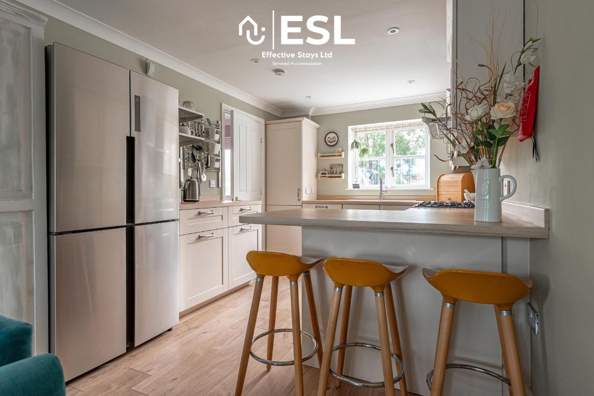 4 Bedroom Townhouse 10Mins Walk From Shrewsbury Town Centre With Parking Екстериор снимка