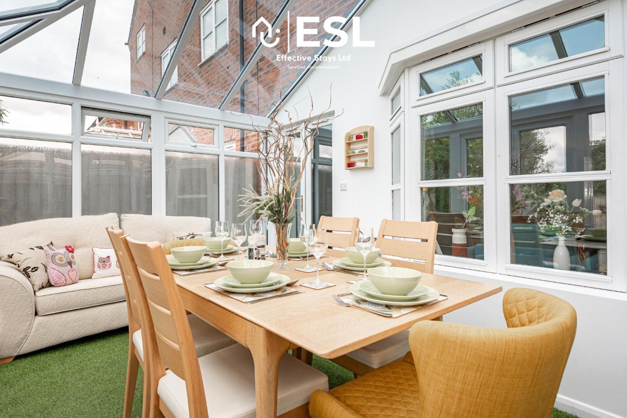 4 Bedroom Townhouse 10Mins Walk From Shrewsbury Town Centre With Parking Екстериор снимка